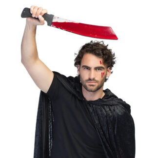 Machete super sangriento